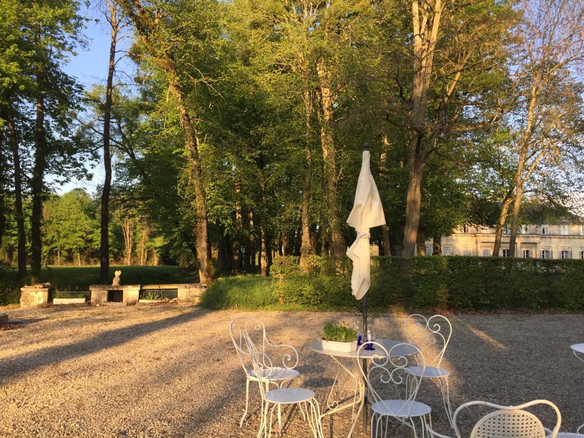 Le Chateau De Bressey & Son Orangerie מראה חיצוני תמונה