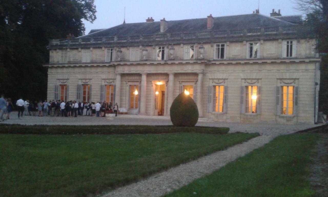 Le Chateau De Bressey & Son Orangerie מראה חיצוני תמונה