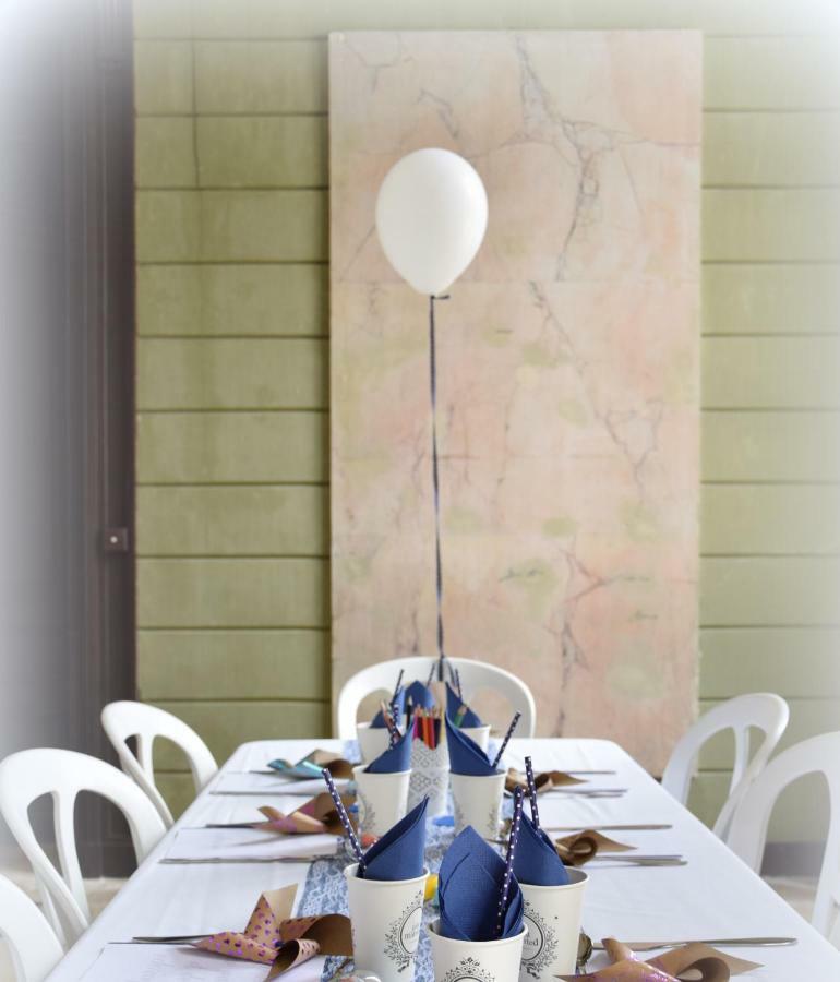 Le Chateau De Bressey & Son Orangerie מראה חיצוני תמונה